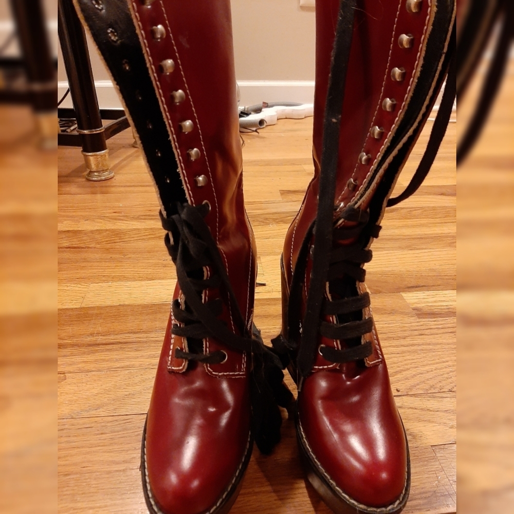 Chloe Platform Boots